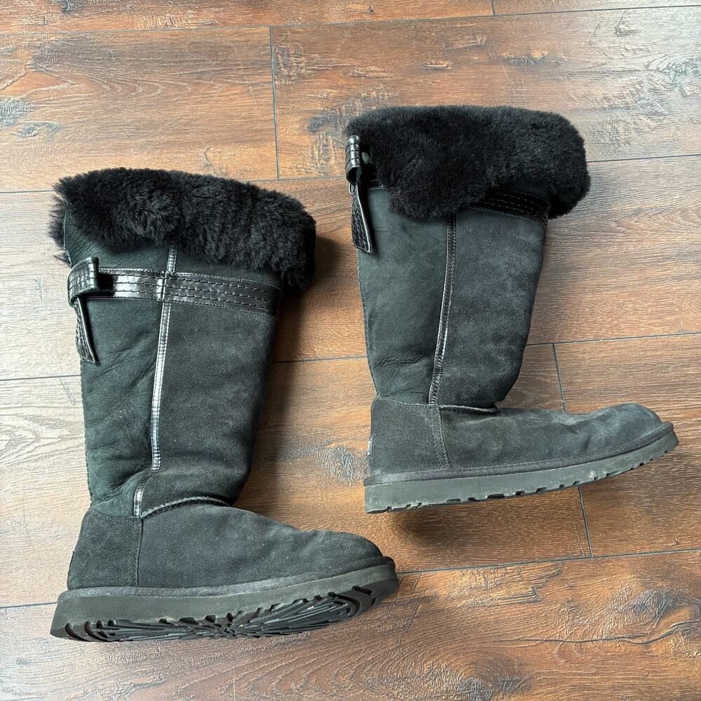 UGG Genevieve Tall Boots Black Suede Round Toe Bow Trim Sheepskin Y2K, Size 7
